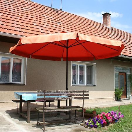 Apartamento Vejminek U Drahusky Mcely Exterior foto